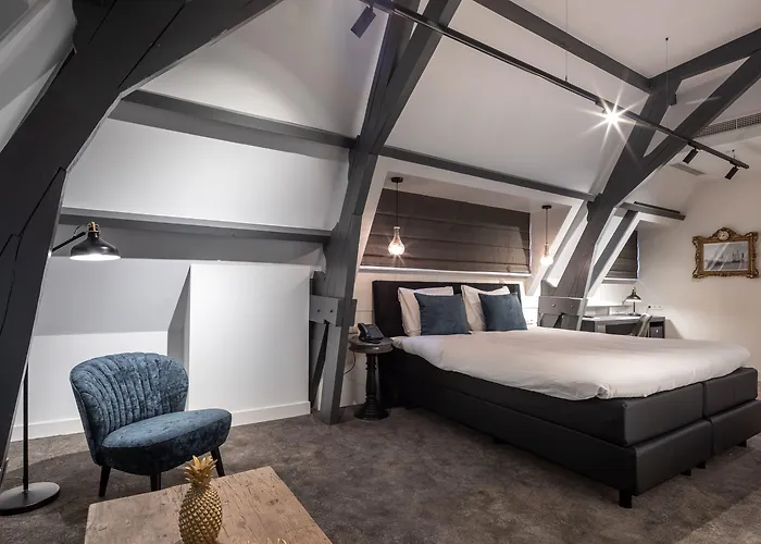 Hotel Maassluis Hotell 3*