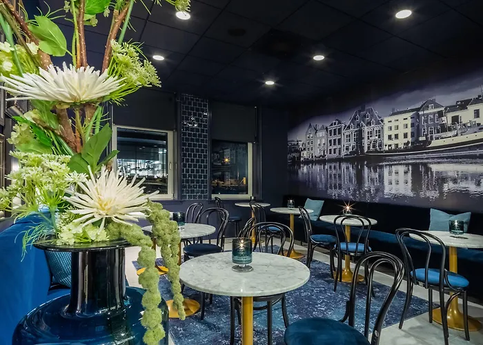 Hotel Maassluis 3* מאס-סלאוס