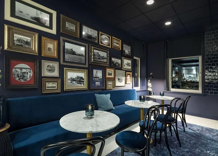 Hotel Maassluis מלון