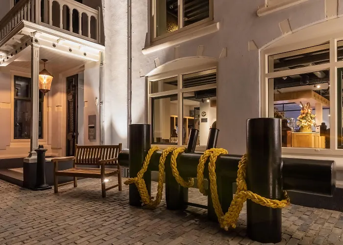 מלון Hotel Maassluis